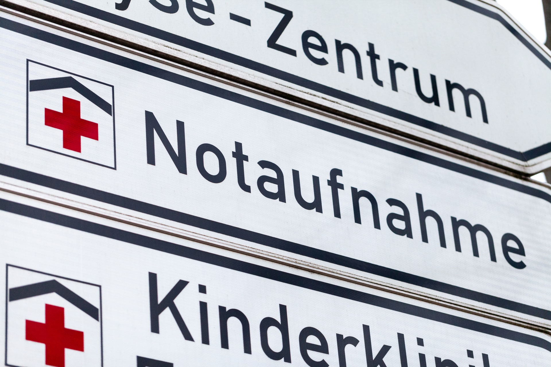 Schild Notaufnahme